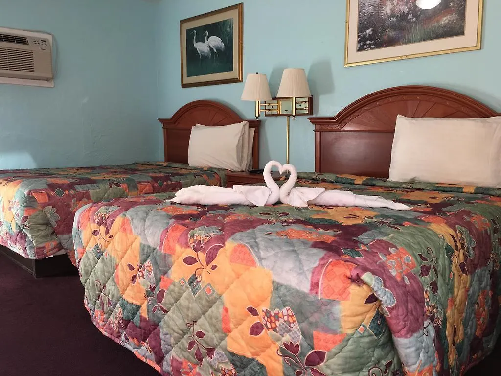 מוטל דייטונה ביץ' Travel Inn Daytona