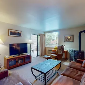 https://life-at-the-lodge.insouthlaketahoe.com